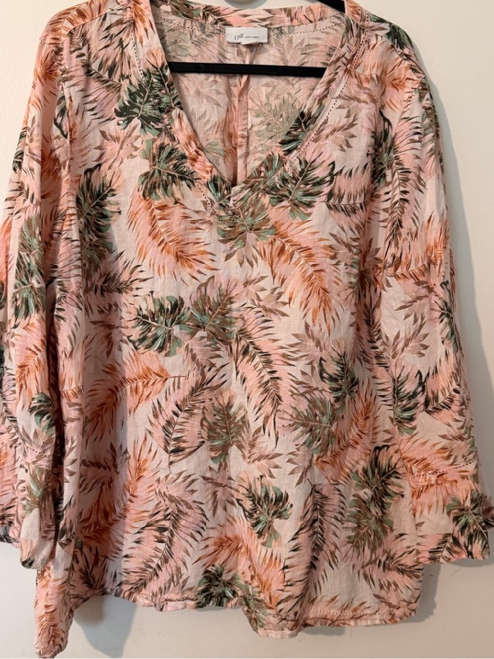 J. Jill Love Linen Tropical V-Neck Top Size L 100% Linen Coastal Boho Resortwear